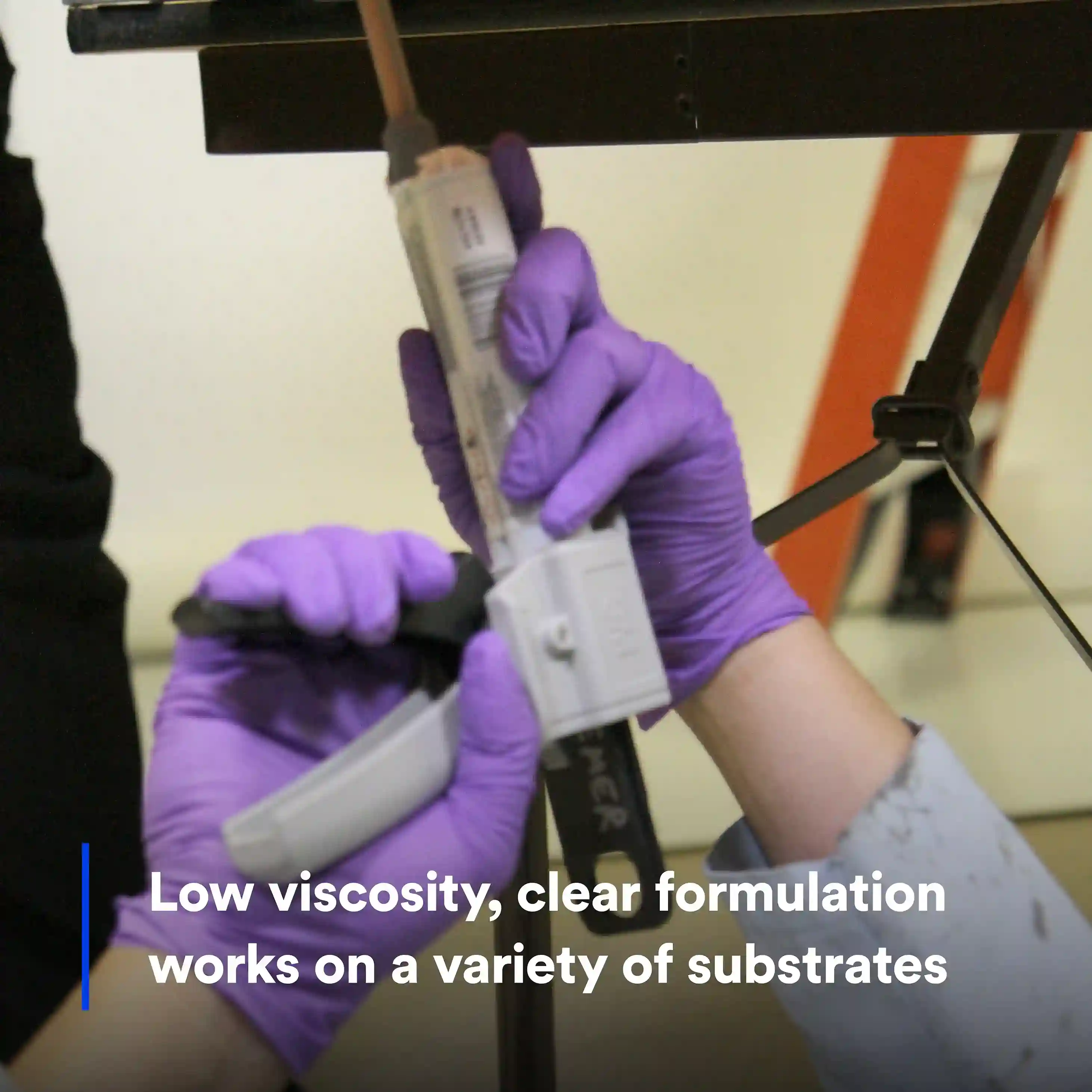 3M™ 스카치-웰드™ 경질 에폭시 접착제 DP100, 투명, 48.5 mL 듀오팩 thumbnail 6