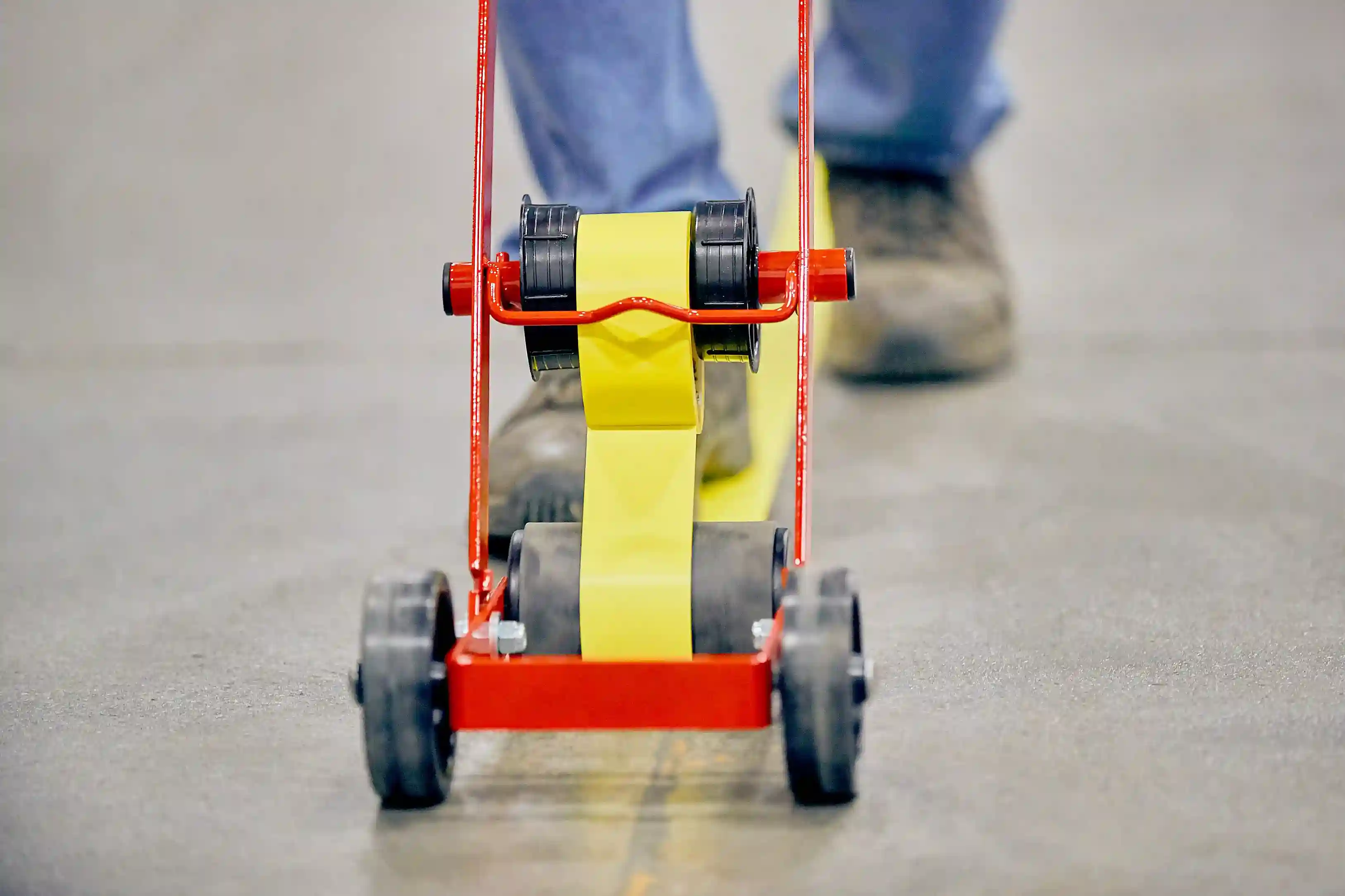 3M™ 비닐 테이프 471, 노랑, 1219.2 mm x 32.9 m thumbnail 8