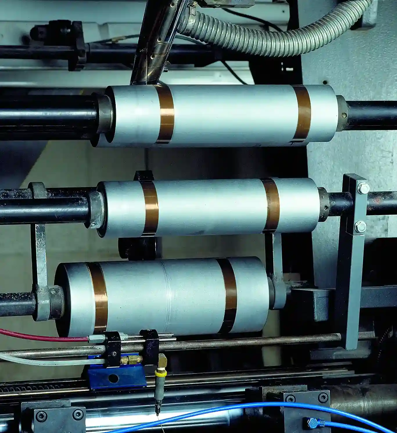 3M™ UHMW 필름 테이프 5423, 투명, 609.6 mm x 16.45 m thumbnail 10